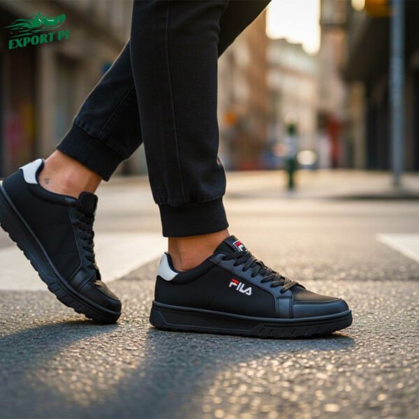 Fila Black Sneakers